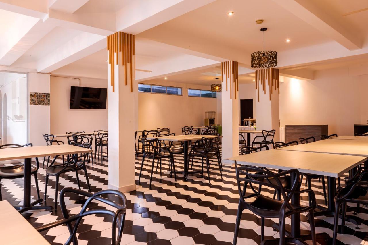 Hotel Manantial Melgar Dış mekan fotoğraf
